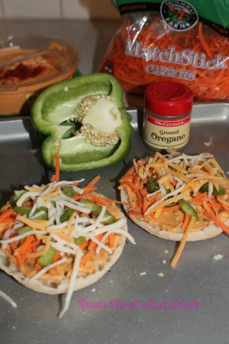 Healthy mini pizzas