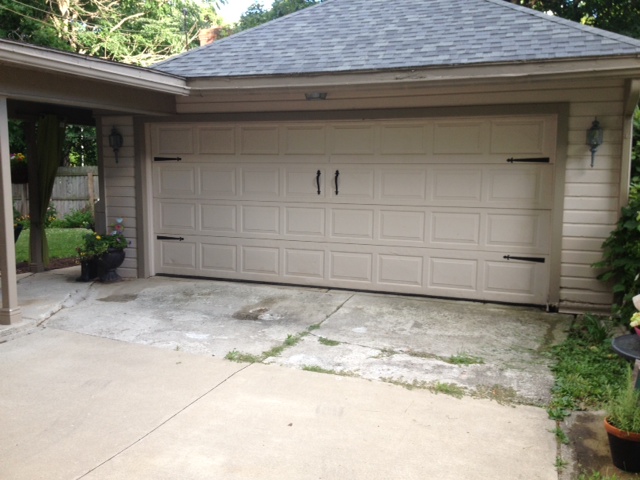 garage door 2