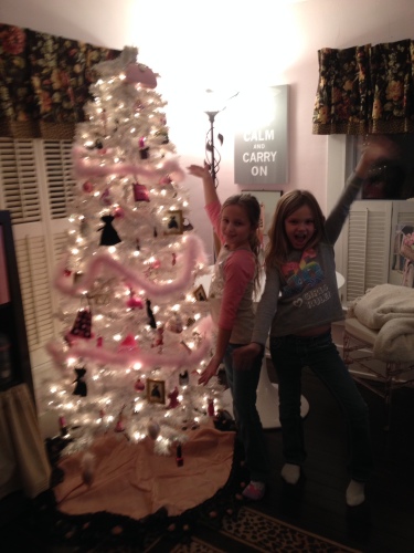 Decorating the Girly Girl Tree