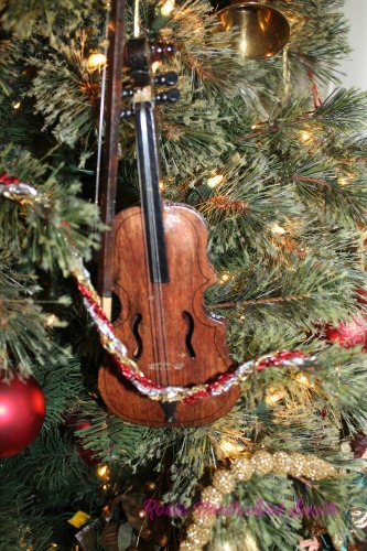 Sounds of Christmas tree