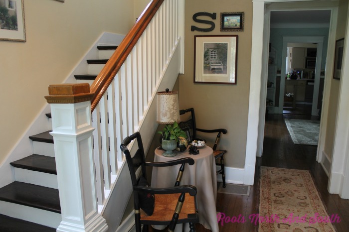 Staging the Entry Way to Sell